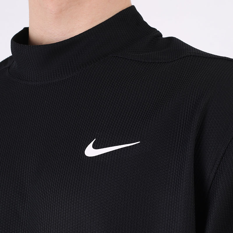 мужская черная футболка Nike Dri-FIT Tiger Woods Short-Sleeve CU9526-010 - цена, описание, фото 2